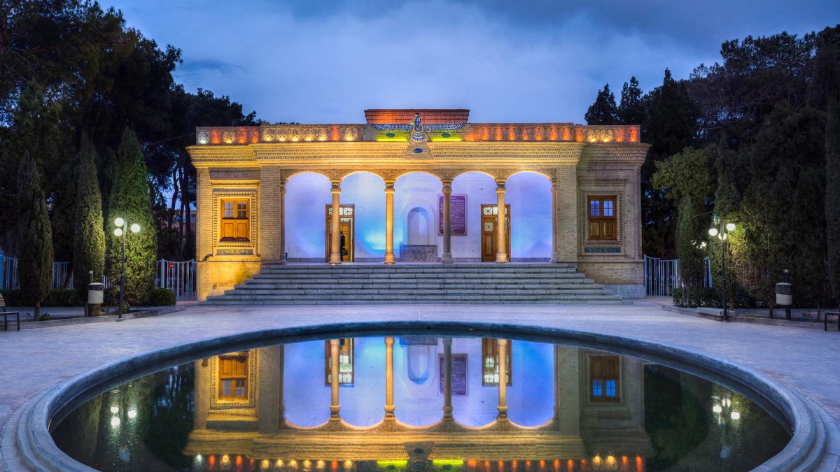 معماری باستانی-معماری تاریخی